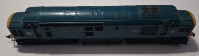 D6830 side on